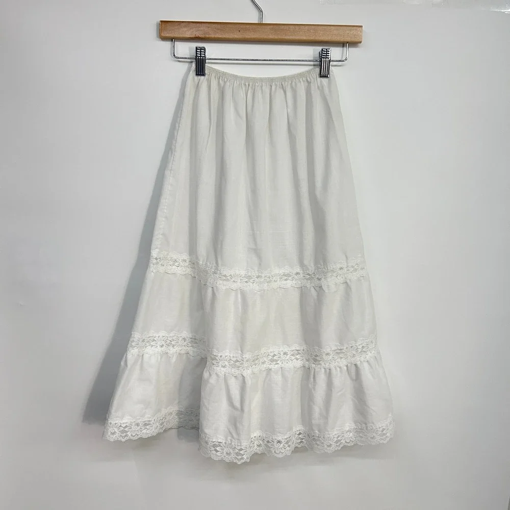 Prairie White Lace Tiered Petticoat Half Slip Medium Cottagecore Fairycore
